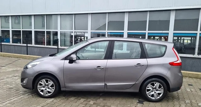 Renault Grand Scenic cena 18900 przebieg: 178300, rok produkcji 2012 z Kielce małe 29